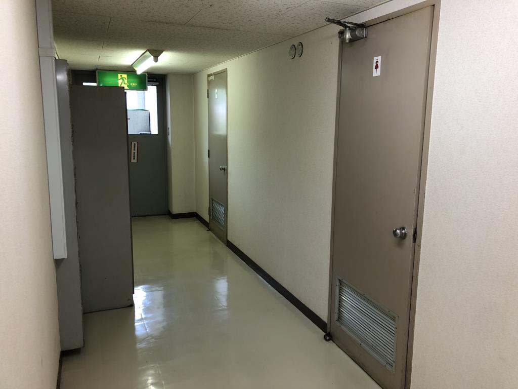 吉田総合支所2階_トイレ入口