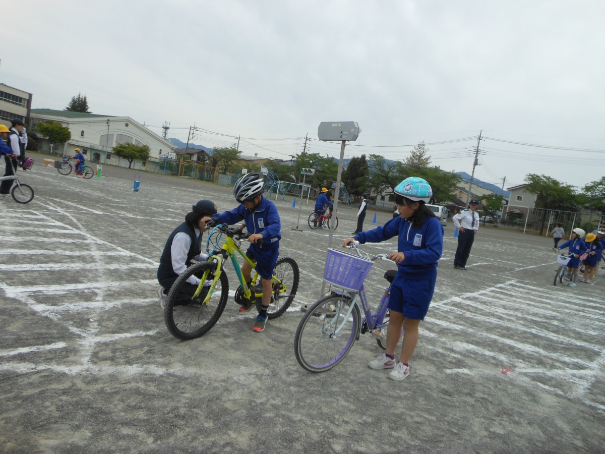 花の木小学校