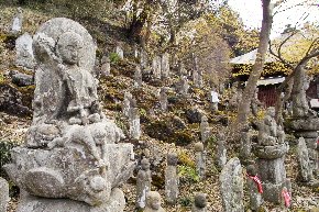 秩父札所四番石仏群/秩父市