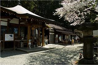 札所11番　南石山　常楽寺